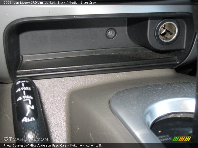 Black / Medium Slate Gray 2006 Jeep Liberty CRD Limited 4x4