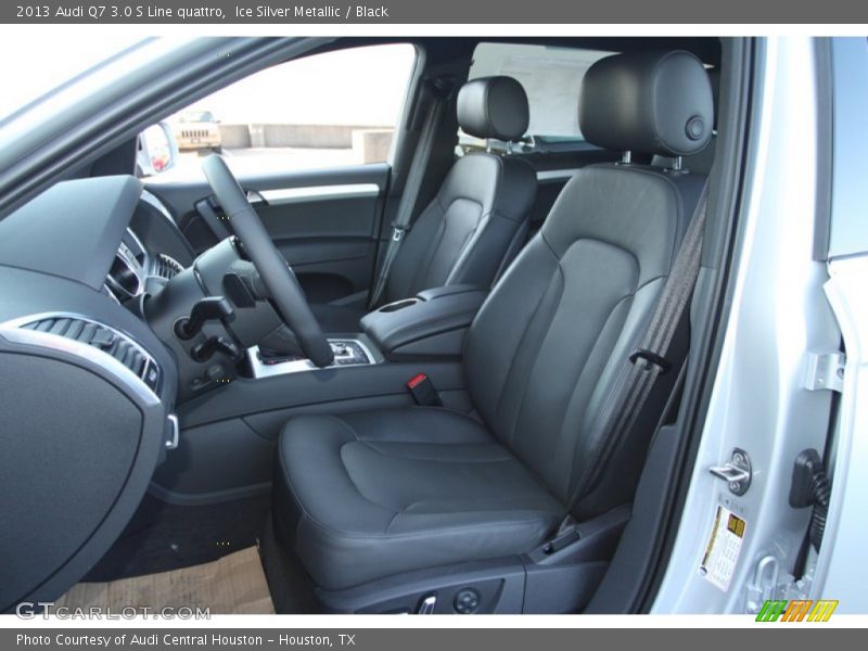 Front Seat of 2013 Q7 3.0 S Line quattro