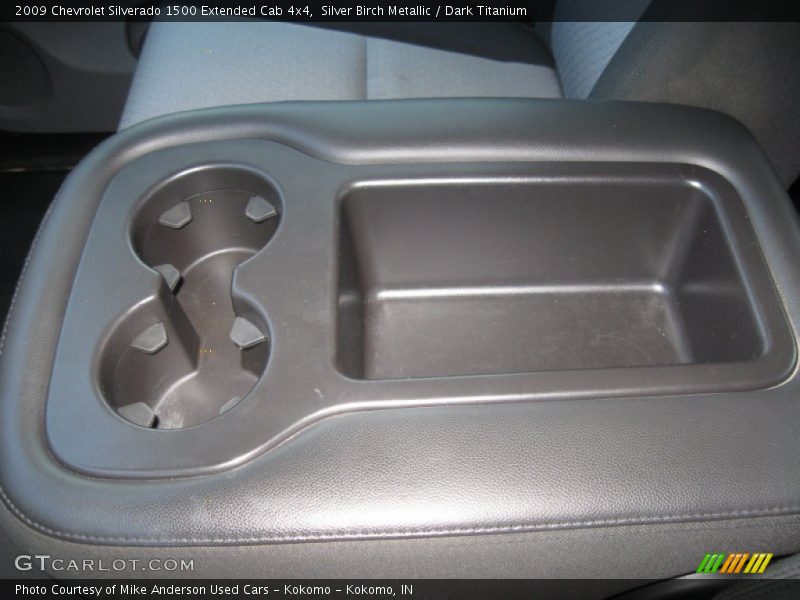 Silver Birch Metallic / Dark Titanium 2009 Chevrolet Silverado 1500 Extended Cab 4x4
