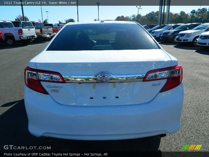 Super White / Ash 2012 Toyota Camry XLE V6