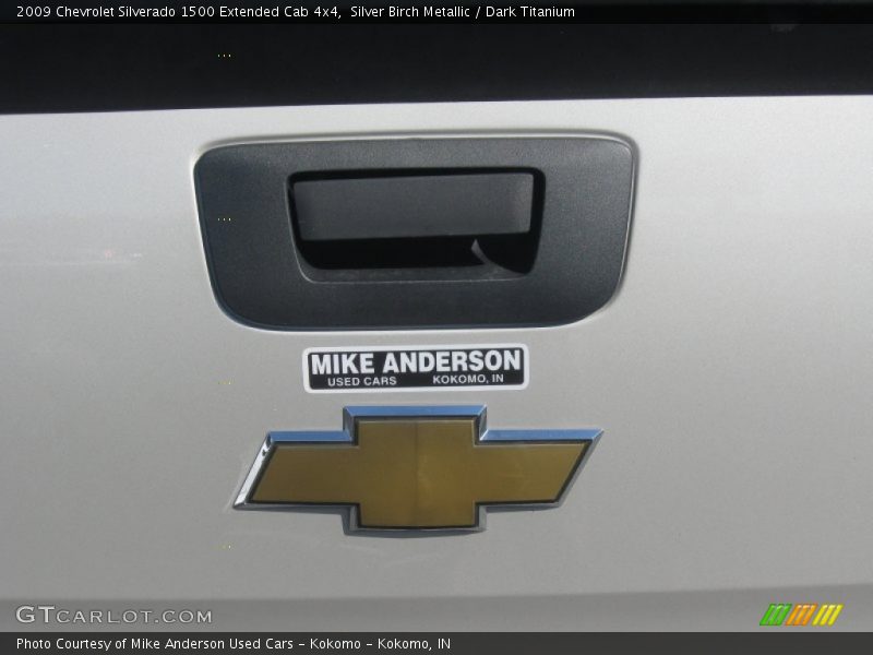 Silver Birch Metallic / Dark Titanium 2009 Chevrolet Silverado 1500 Extended Cab 4x4