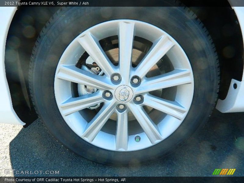Super White / Ash 2012 Toyota Camry XLE V6