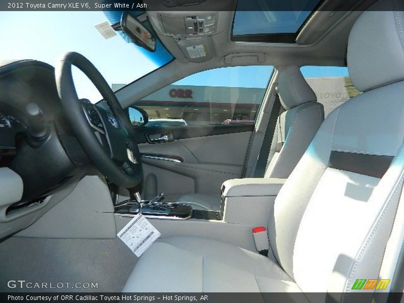 Super White / Ash 2012 Toyota Camry XLE V6