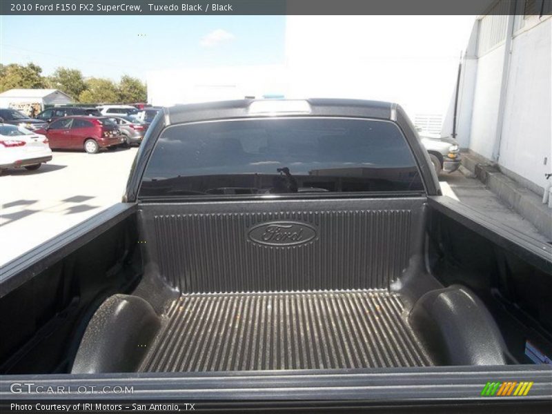 Tuxedo Black / Black 2010 Ford F150 FX2 SuperCrew