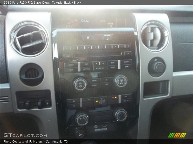 Tuxedo Black / Black 2010 Ford F150 FX2 SuperCrew