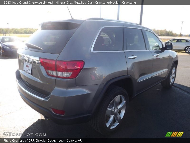 Mineral Gray Metallic / Dark Graystone/Medium Graystone 2013 Jeep Grand Cherokee Limited