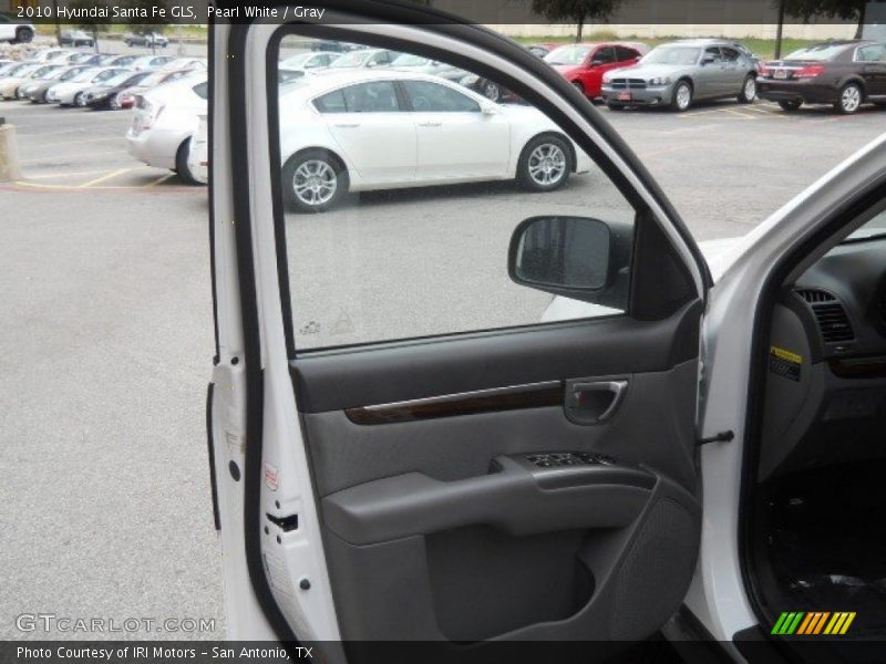 Pearl White / Gray 2010 Hyundai Santa Fe GLS