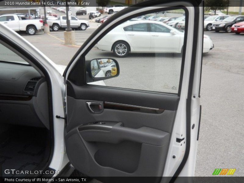 Pearl White / Gray 2010 Hyundai Santa Fe GLS