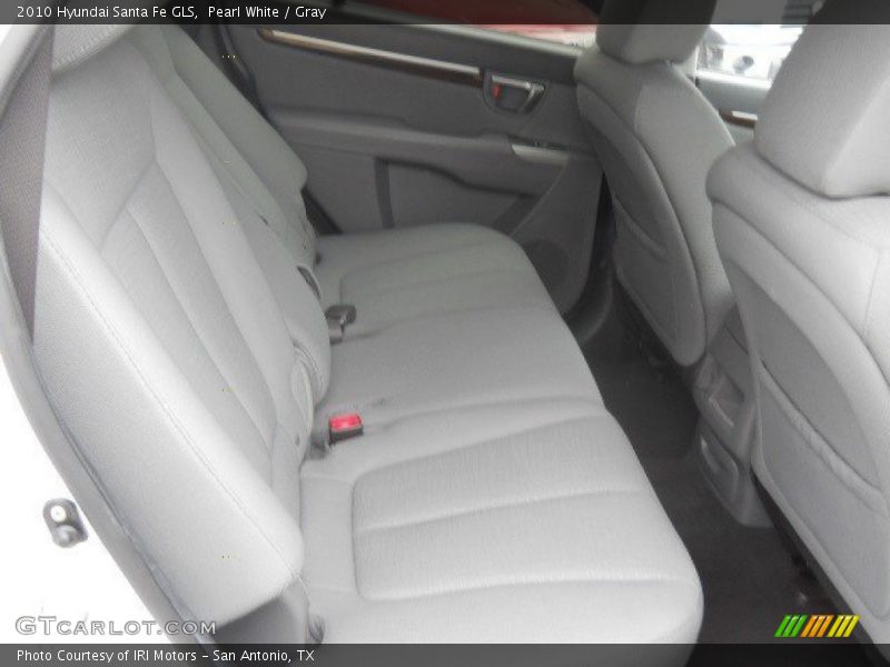 Pearl White / Gray 2010 Hyundai Santa Fe GLS