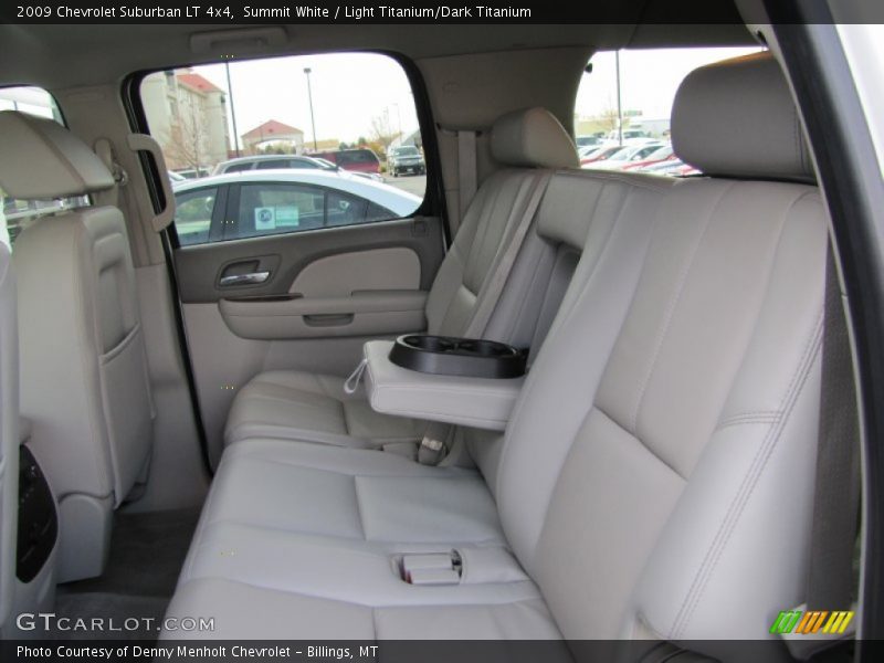 Summit White / Light Titanium/Dark Titanium 2009 Chevrolet Suburban LT 4x4