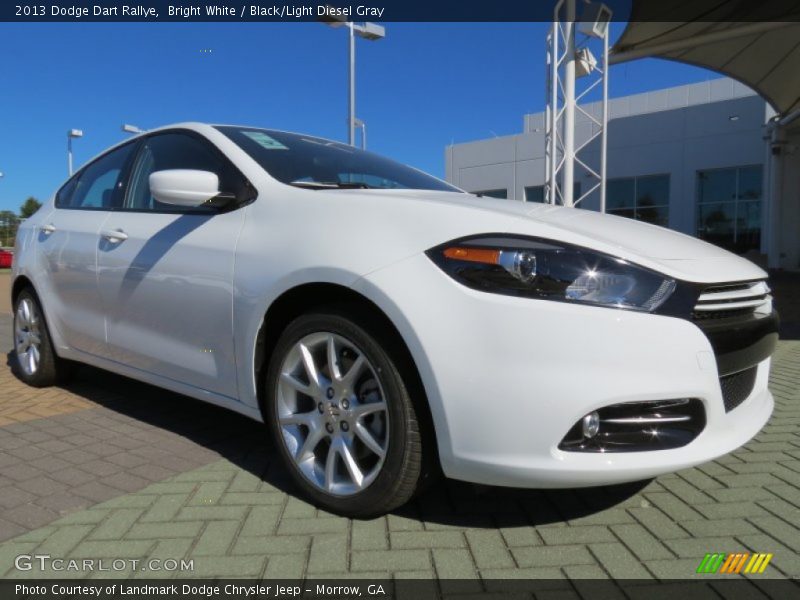 Bright White / Black/Light Diesel Gray 2013 Dodge Dart Rallye