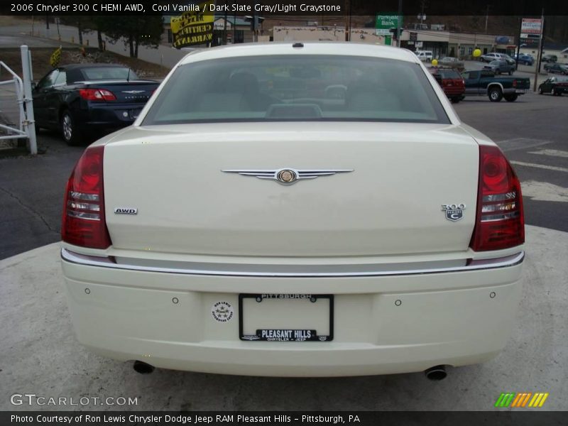Cool Vanilla / Dark Slate Gray/Light Graystone 2006 Chrysler 300 C HEMI AWD