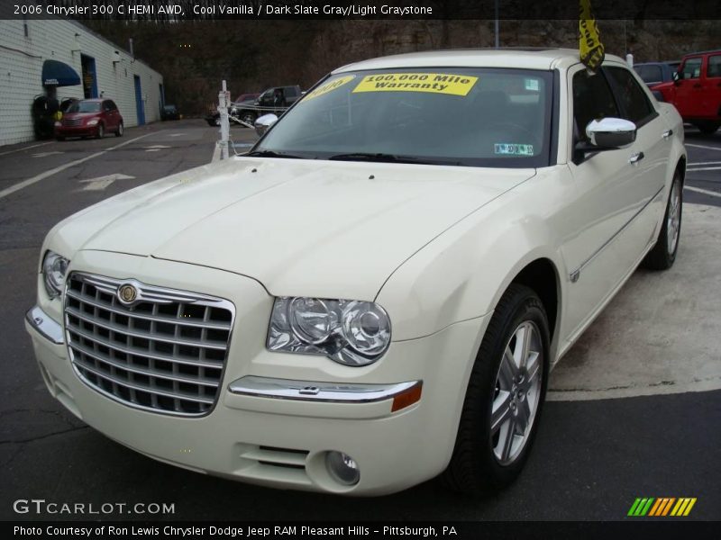 Cool Vanilla / Dark Slate Gray/Light Graystone 2006 Chrysler 300 C HEMI AWD