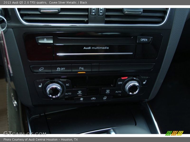 Cuvee Silver Metallic / Black 2013 Audi Q5 2.0 TFSI quattro