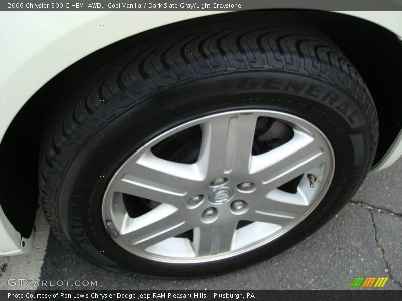 Cool Vanilla / Dark Slate Gray/Light Graystone 2006 Chrysler 300 C HEMI AWD