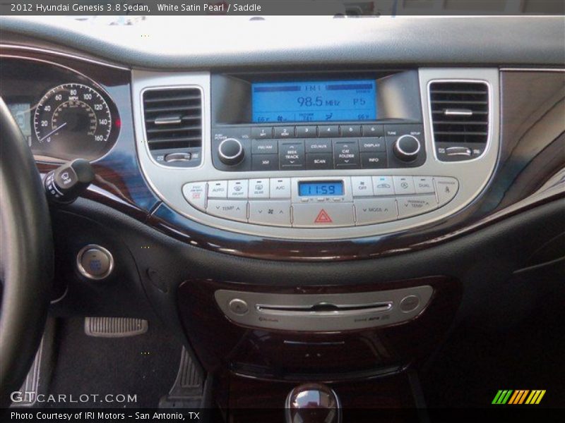 Controls of 2012 Genesis 3.8 Sedan
