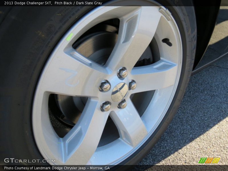 Pitch Black / Dark Slate Gray 2013 Dodge Challenger SXT