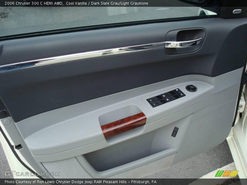 Cool Vanilla / Dark Slate Gray/Light Graystone 2006 Chrysler 300 C HEMI AWD