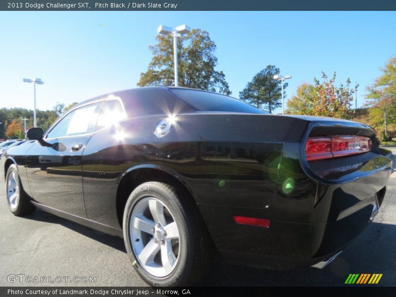 Pitch Black / Dark Slate Gray 2013 Dodge Challenger SXT