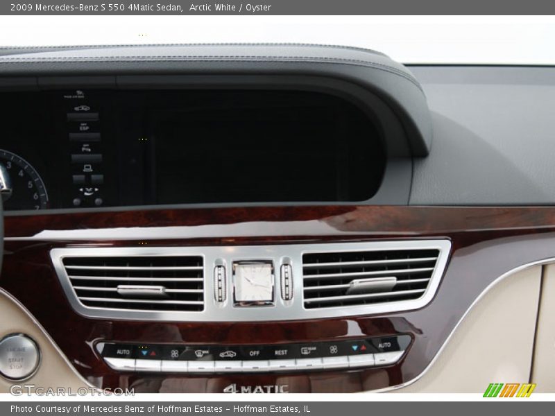 Arctic White / Oyster 2009 Mercedes-Benz S 550 4Matic Sedan