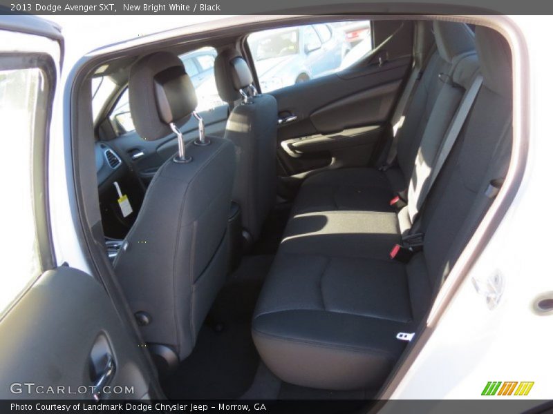 New Bright White / Black 2013 Dodge Avenger SXT