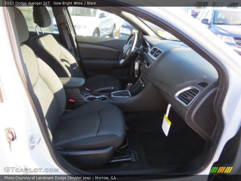 New Bright White / Black 2013 Dodge Avenger SXT