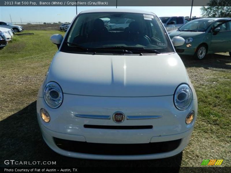 Bianco (White) / Grigio/Nero (Gray/Black) 2013 Fiat 500 Pop
