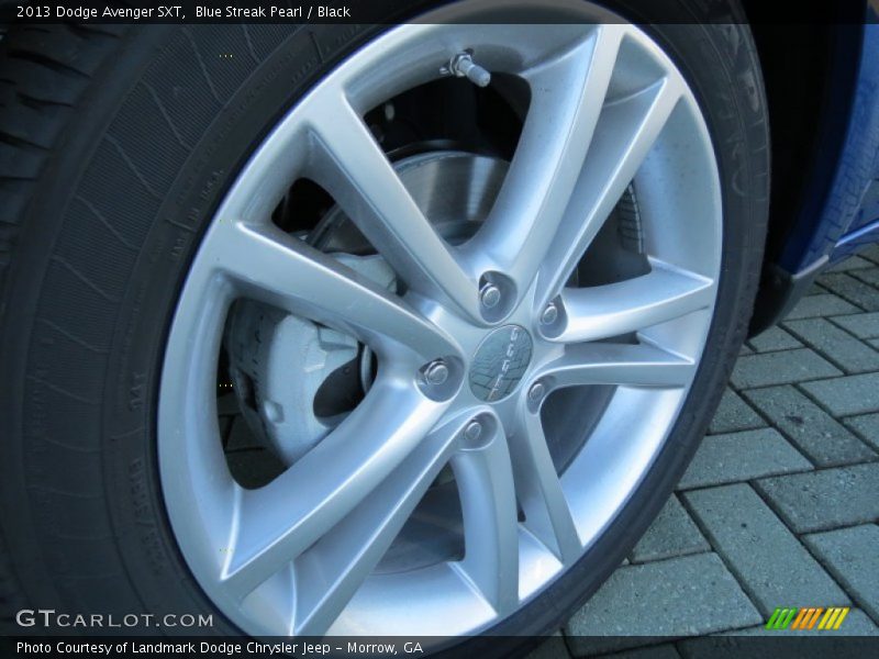 Blue Streak Pearl / Black 2013 Dodge Avenger SXT