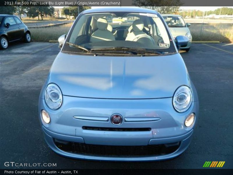 Luce Blu (Light Blue) / Grigio/Avorio (Gray/Ivory) 2013 Fiat 500 Pop