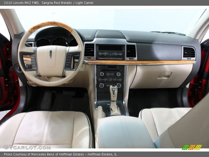 Dashboard of 2010 MKZ FWD