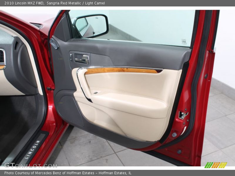 Door Panel of 2010 MKZ FWD