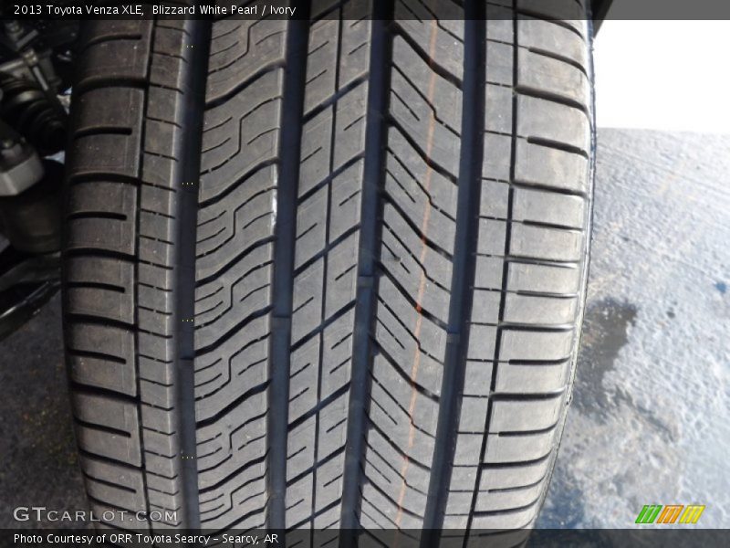 Blizzard White Pearl / Ivory 2013 Toyota Venza XLE