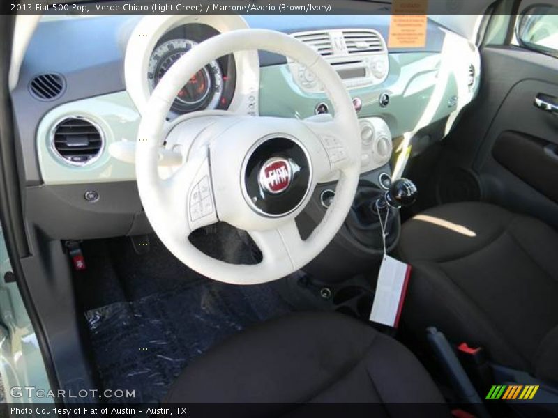 Verde Chiaro (Light Green) / Marrone/Avorio (Brown/Ivory) 2013 Fiat 500 Pop