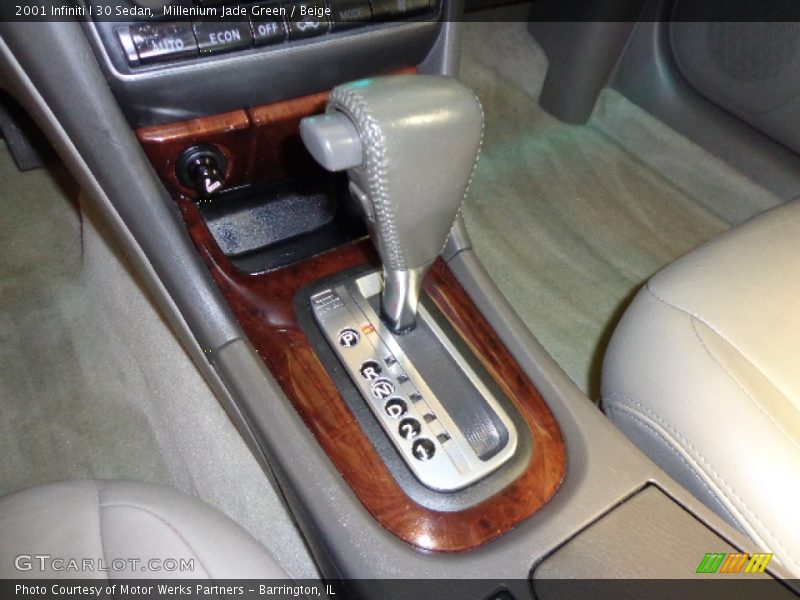 Millenium Jade Green / Beige 2001 Infiniti I 30 Sedan