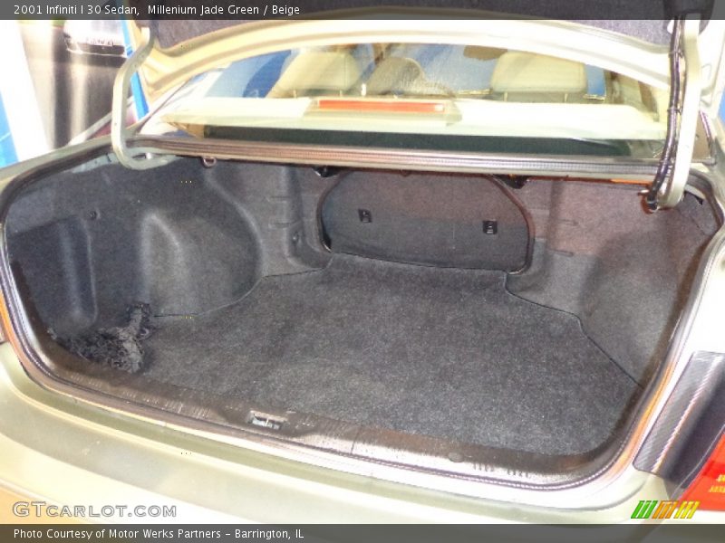 Millenium Jade Green / Beige 2001 Infiniti I 30 Sedan