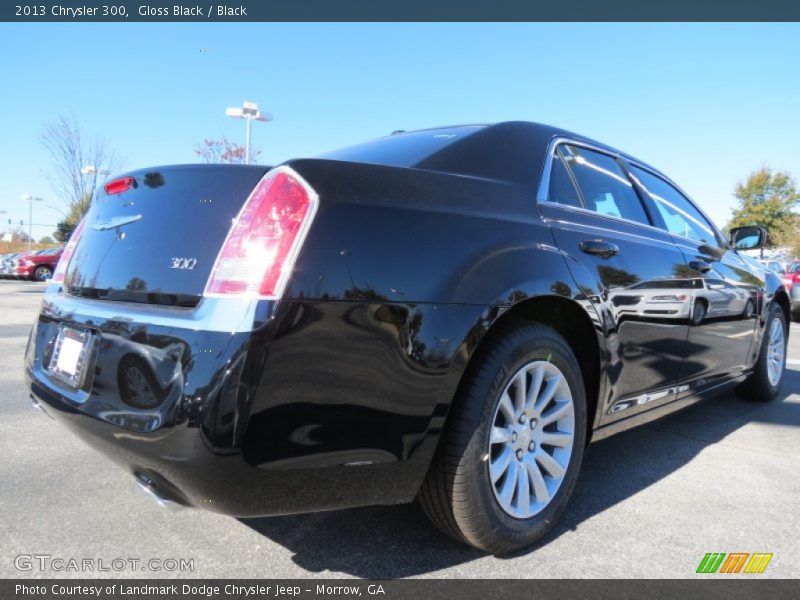 Gloss Black / Black 2013 Chrysler 300