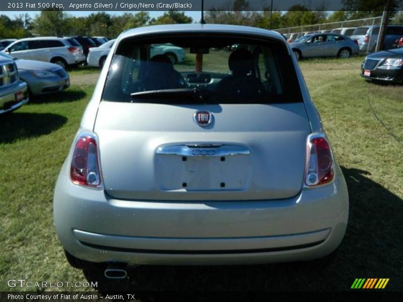 Argento (Silver) / Grigio/Nero (Gray/Black) 2013 Fiat 500 Pop