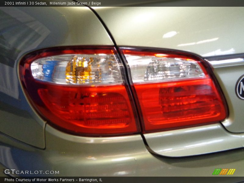 Millenium Jade Green / Beige 2001 Infiniti I 30 Sedan