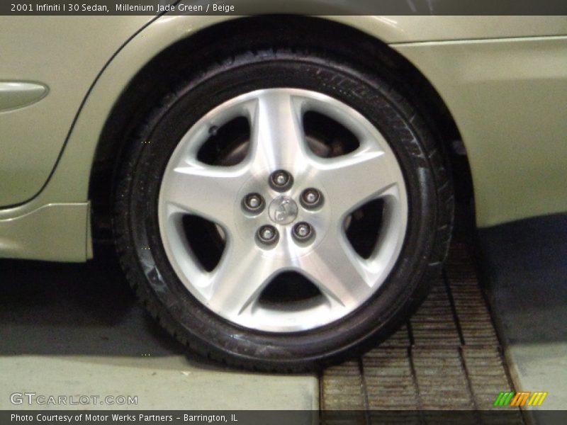 Millenium Jade Green / Beige 2001 Infiniti I 30 Sedan
