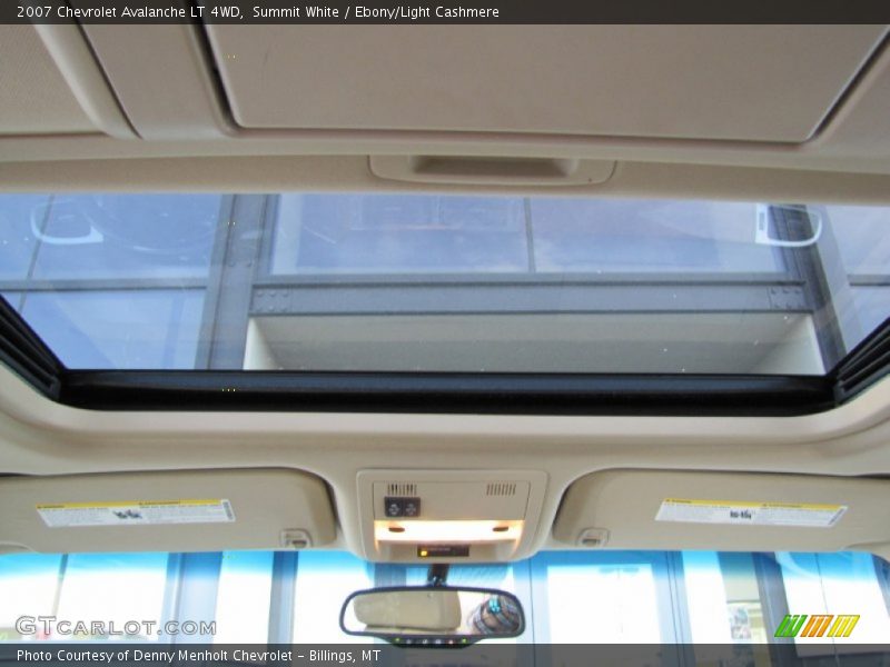 Summit White / Ebony/Light Cashmere 2007 Chevrolet Avalanche LT 4WD
