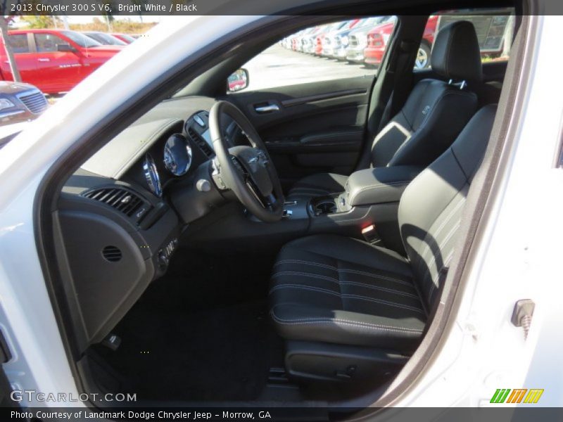 Bright White / Black 2013 Chrysler 300 S V6