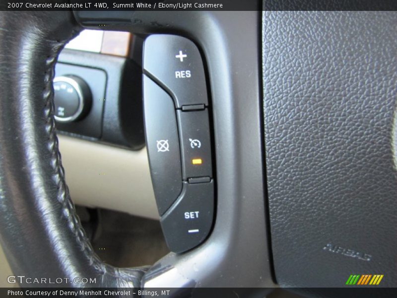 Summit White / Ebony/Light Cashmere 2007 Chevrolet Avalanche LT 4WD