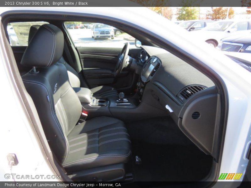 Bright White / Black 2013 Chrysler 300 S V6