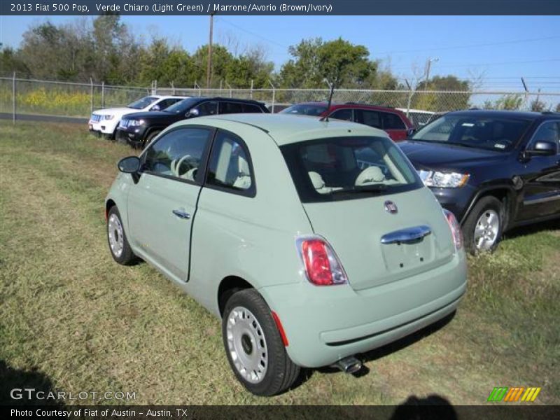 Verde Chiaro (Light Green) / Marrone/Avorio (Brown/Ivory) 2013 Fiat 500 Pop