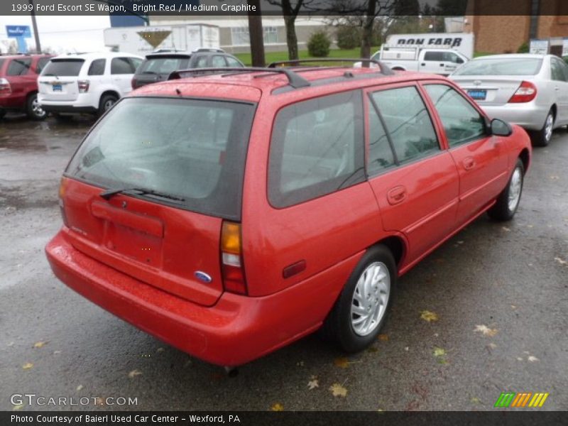 Bright Red / Medium Graphite 1999 Ford Escort SE Wagon