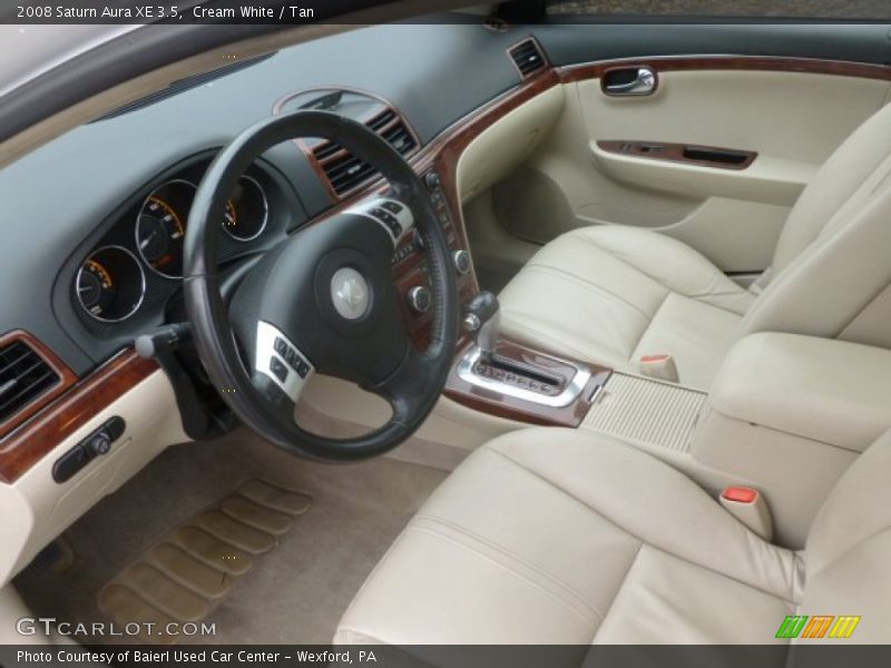 Cream White / Tan 2008 Saturn Aura XE 3.5