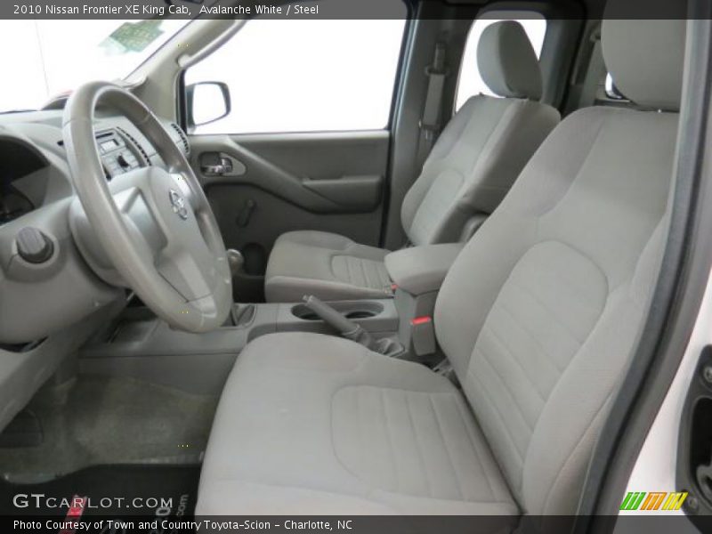 Avalanche White / Steel 2010 Nissan Frontier XE King Cab
