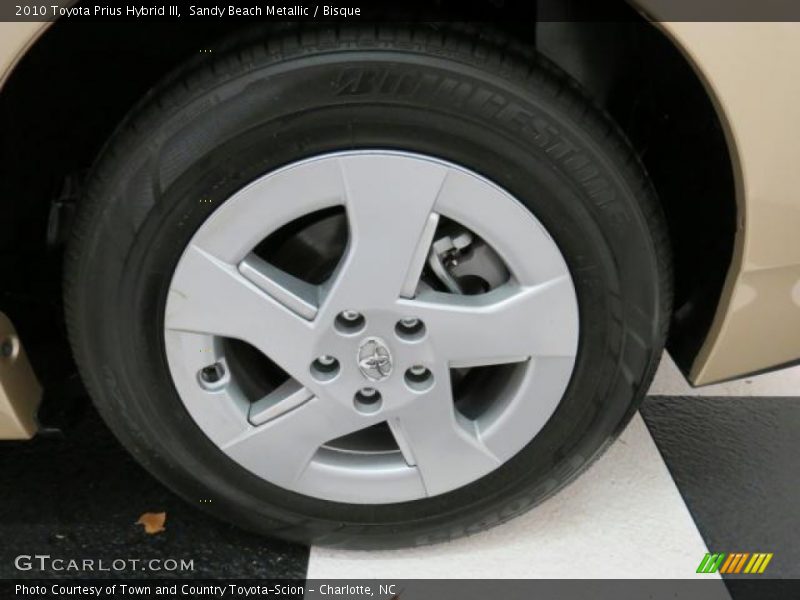 Sandy Beach Metallic / Bisque 2010 Toyota Prius Hybrid III