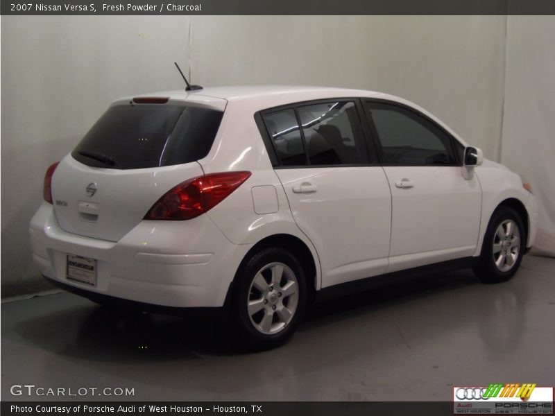 Fresh Powder / Charcoal 2007 Nissan Versa S