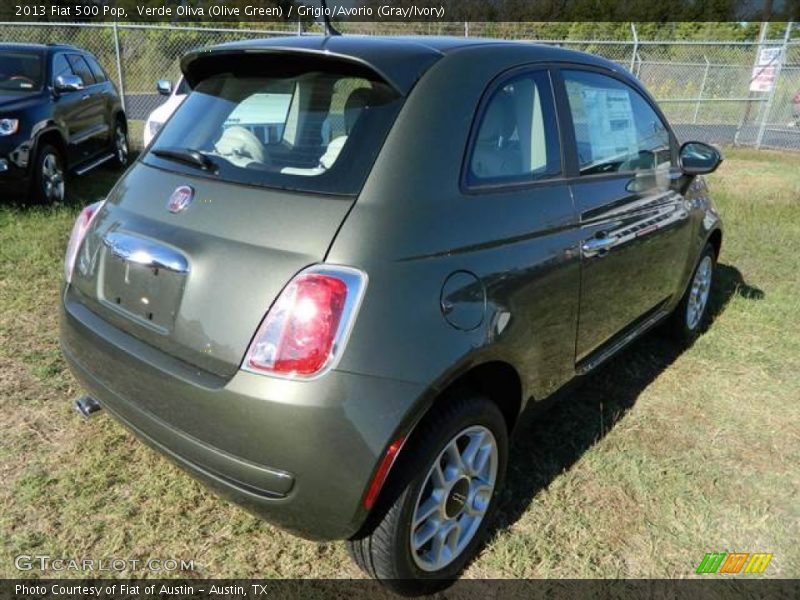 Verde Oliva (Olive Green) / Grigio/Avorio (Gray/Ivory) 2013 Fiat 500 Pop